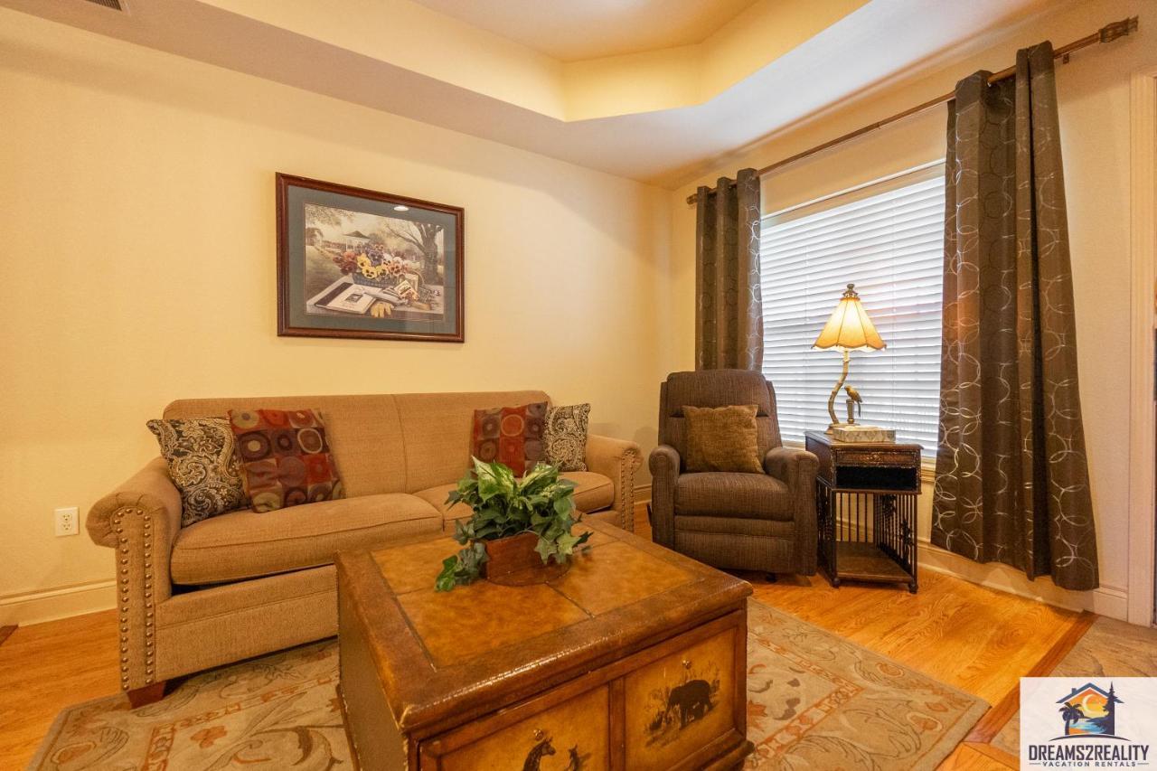 1Bd King Condo With 2 Person Jacuzzi Tub - Near The Strip - Free Tickets Included - T1-9 Branson Exteriör bild